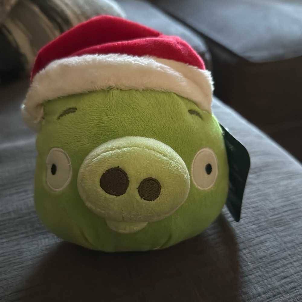Angry Birds Green Piggy In Santa Hat 5” Plush